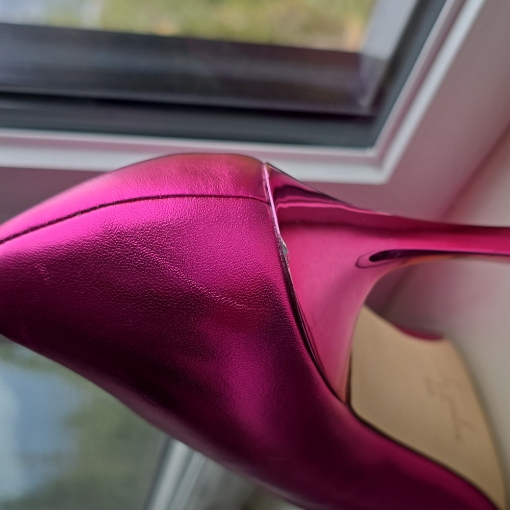 Marc Fisher Metallic Heels - Picture 6 of 9